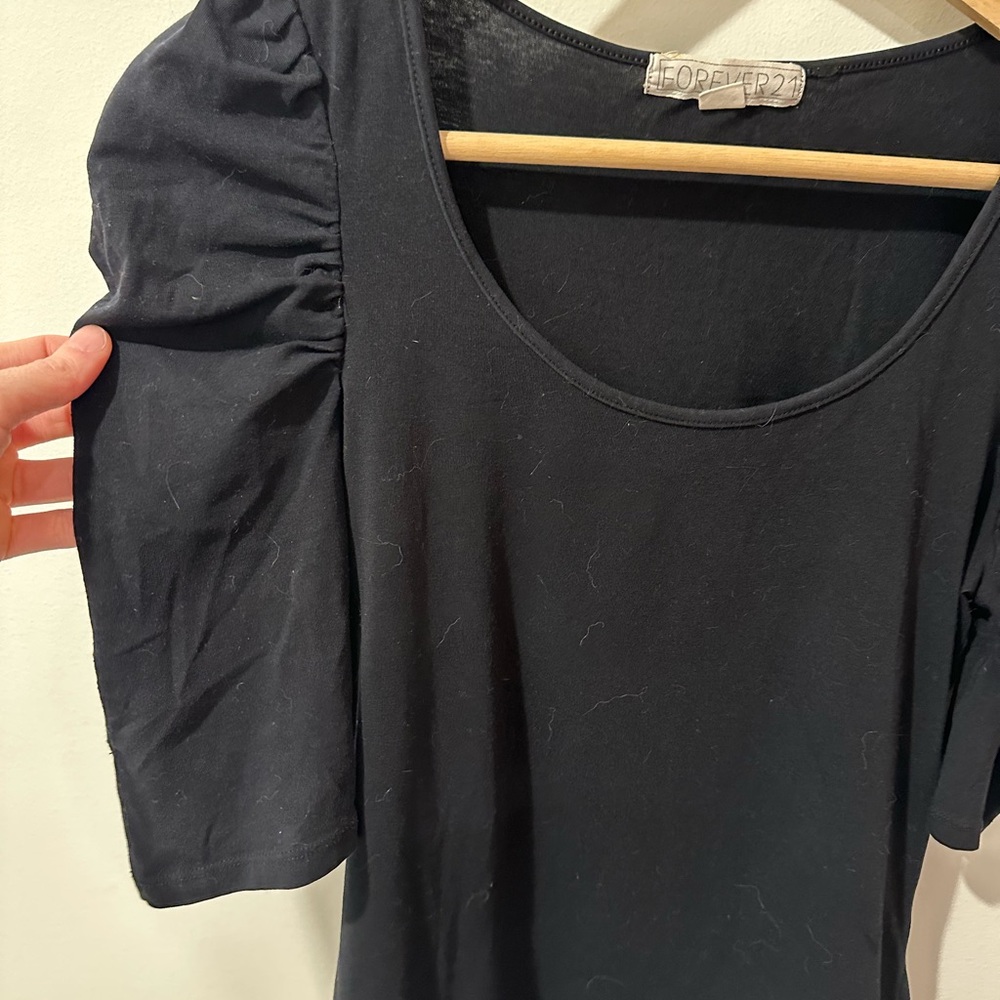Forever 21 Black Ruched Sleeve Blouse - Picture 4 of 7